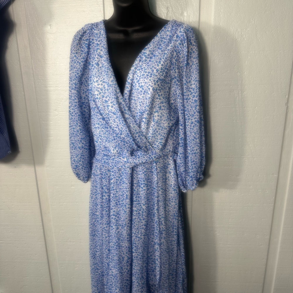 DKNY Blue and White Dress Size 10 EUC - Picture 3 of 8